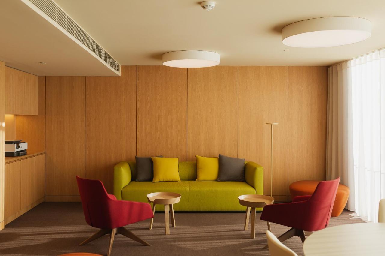 Lumen Hotel & The Lisbon Light Show Екстер'єр фото