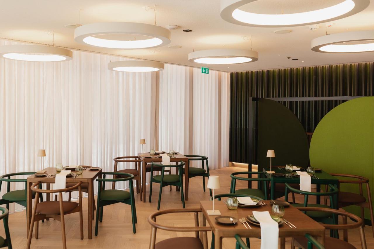 Lumen Hotel & The Lisbon Light Show Екстер'єр фото