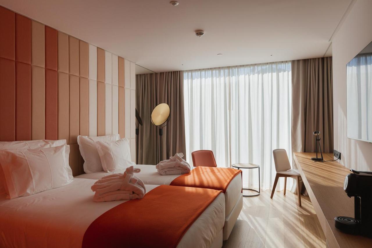 Lumen Hotel & The Lisbon Light Show Екстер'єр фото