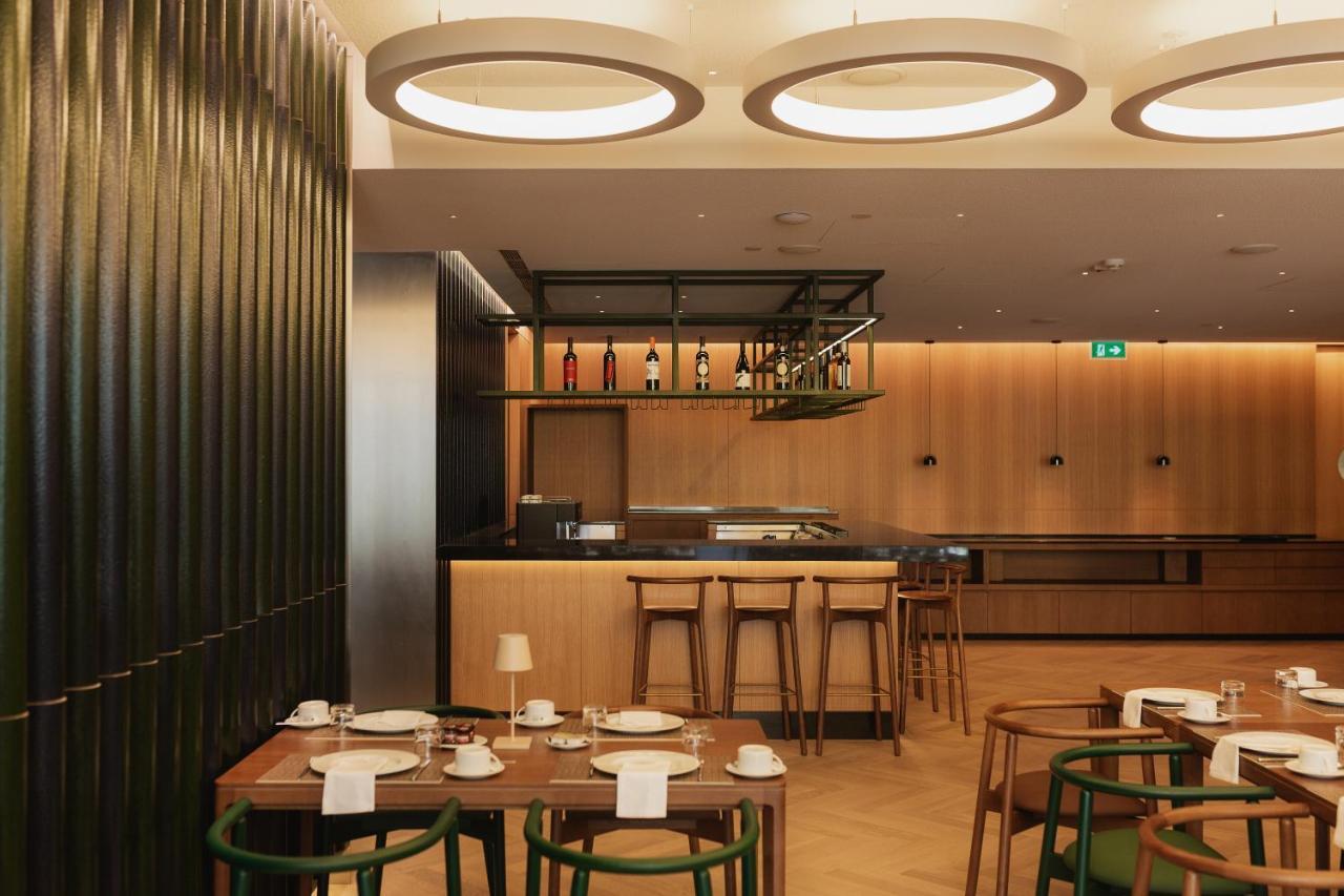 Lumen Hotel & The Lisbon Light Show Екстер'єр фото